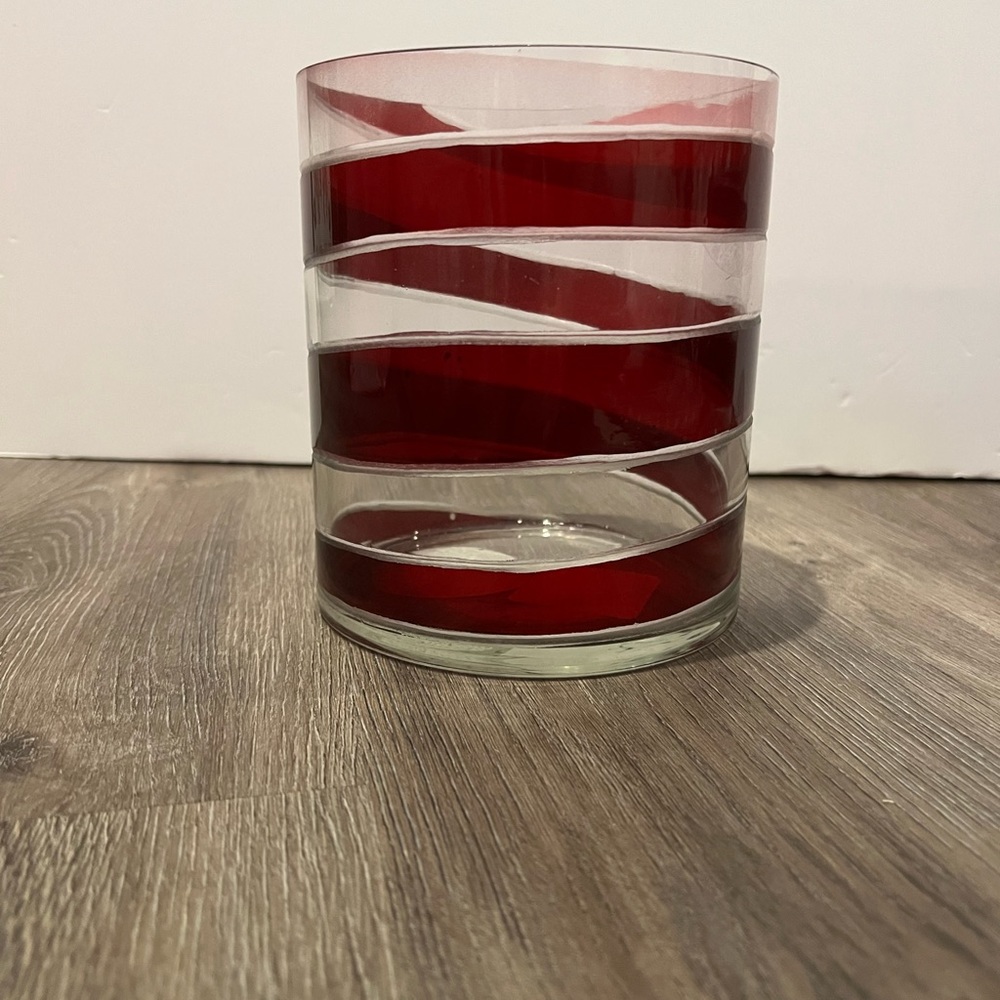 🎄Pretty Peppermint Square Red Swirl Jar- NWT